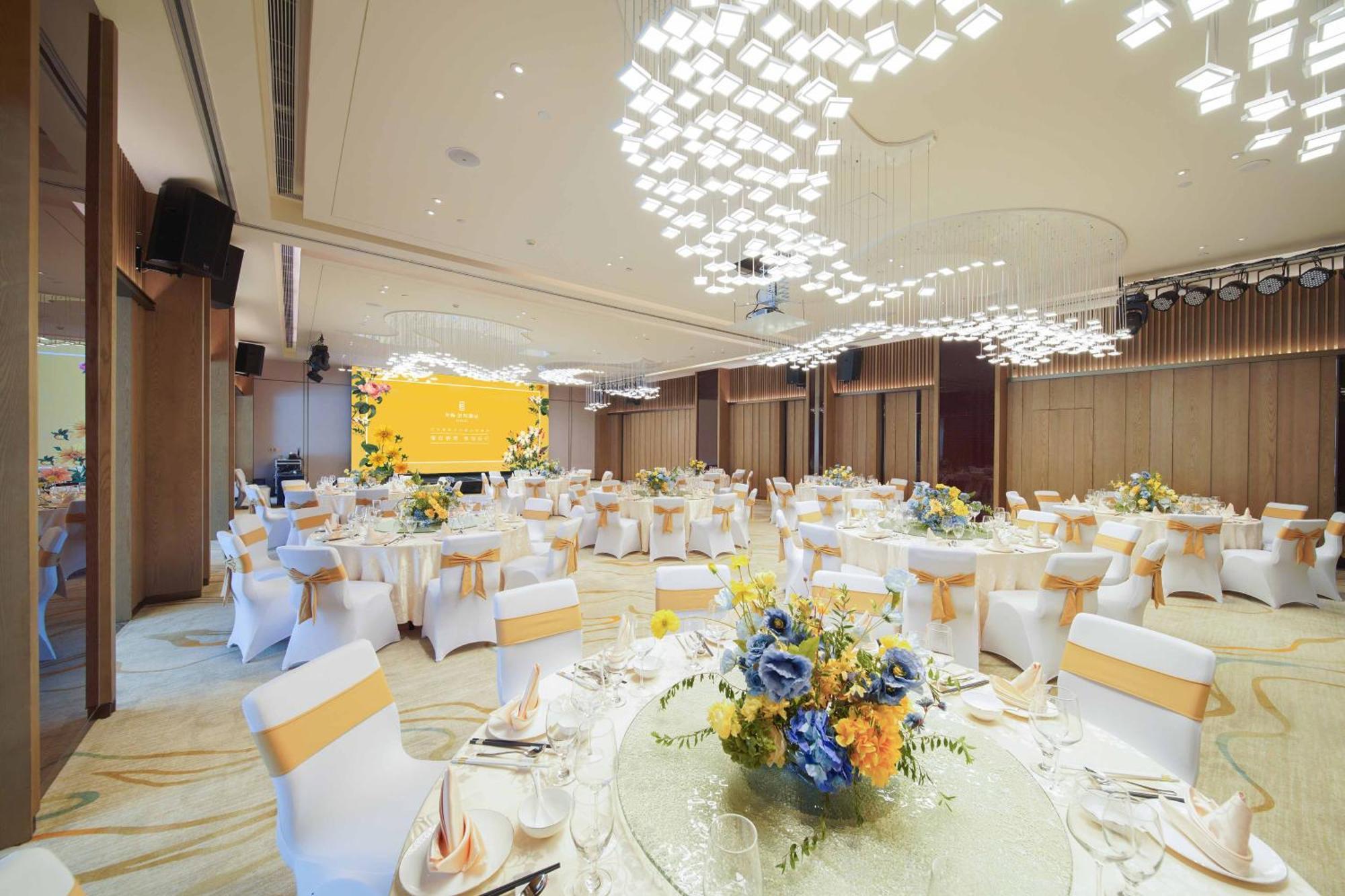 Imperial Traders Elong Hotel - Free Shuttle Bus To Canton Fair Complex & Overseas Buyer Registration Services Buitenkant foto